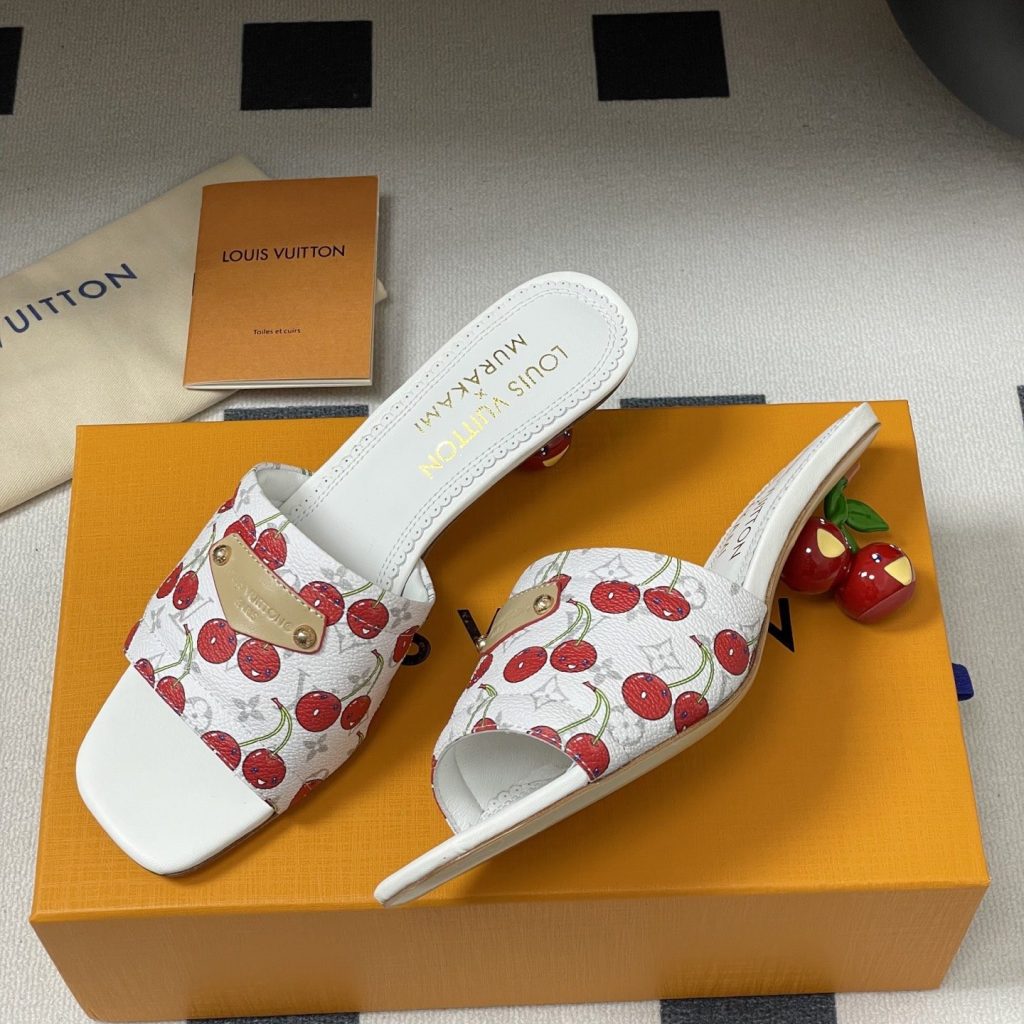 LOUIS VUITTON Strap Sandals, Premium Leather Upper with Open Toe and Molded Rubber Outsole Design