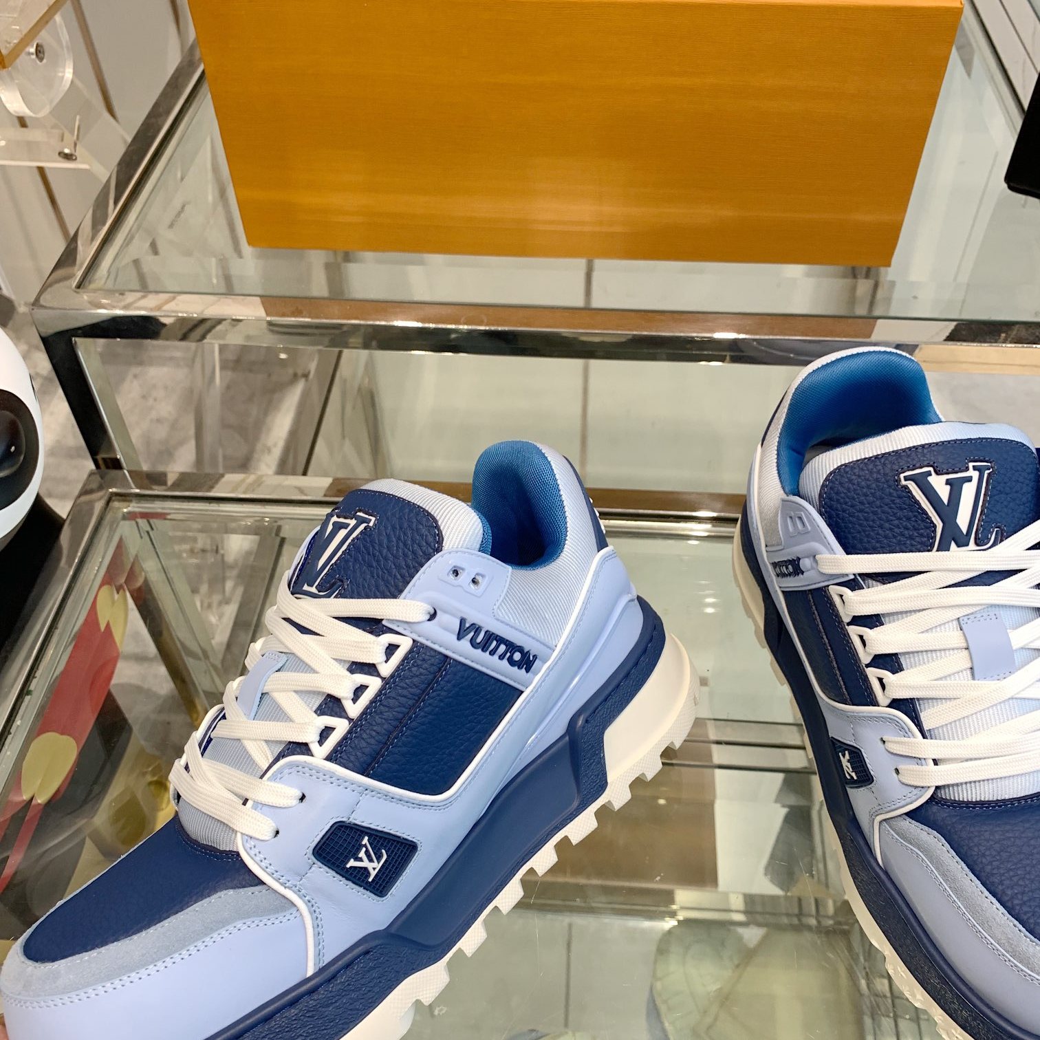 LOUIS VUITTON Sport Sneakers, Premium Leather with Round Toe Lace-Up Design and Molded Rubber Sole