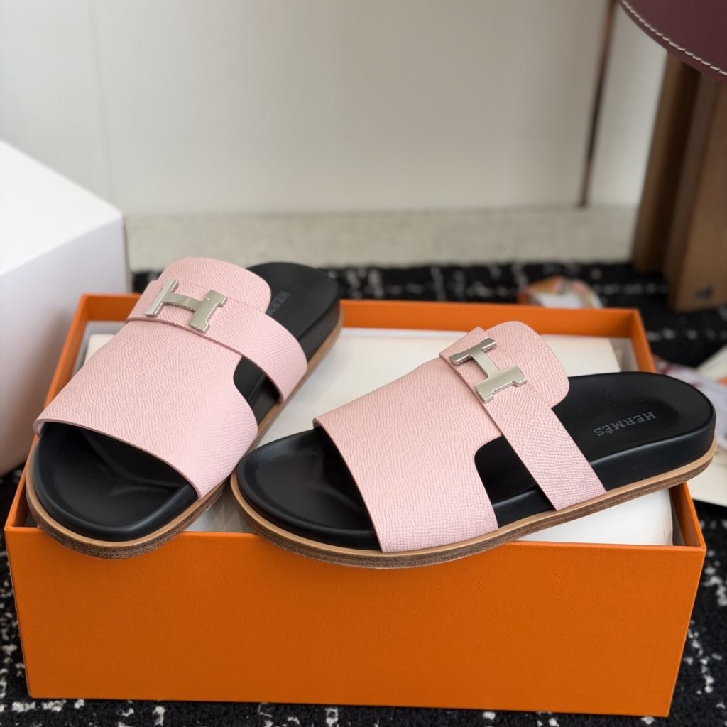 HERMES Classic Strap Sandals, Premium Leather Upper with Open Toe and Molded Rubber Outsole Design