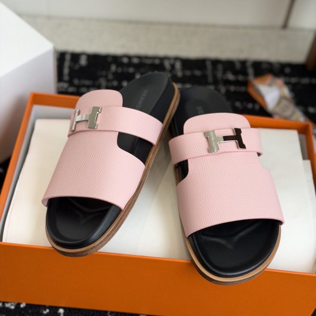 HERMES Classic Strap Sandals, Premium Leather Upper with Open Toe and Molded Rubber Outsole Design