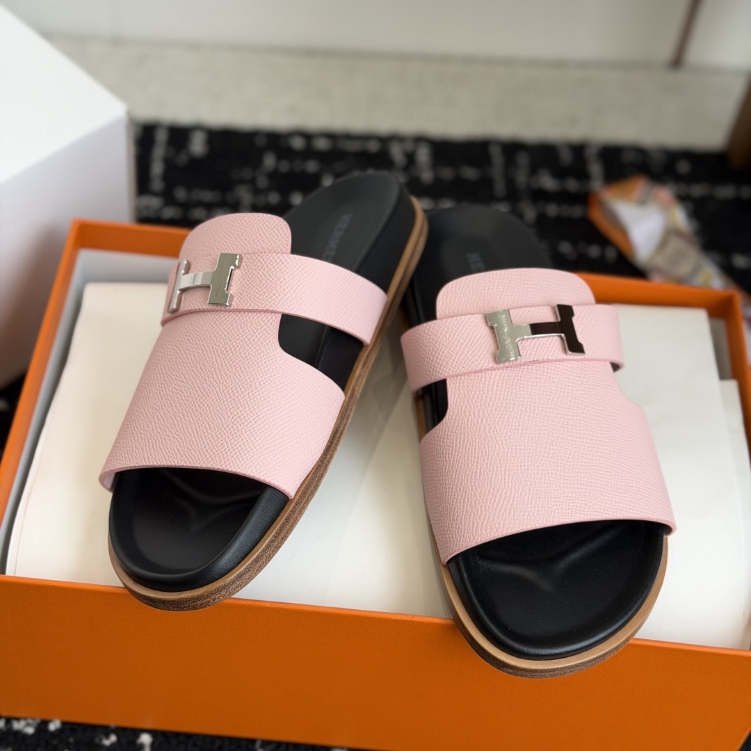 HERMES Classic Strap Sandals, Premium Leather Upper with Open Toe and Molded Rubber Outsole Design