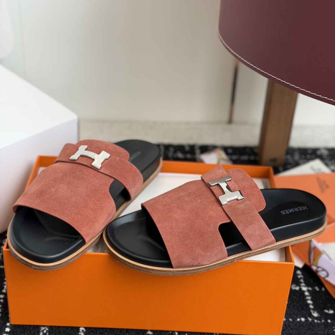 HERMES Comfort Slide Slippers, Premium Leather Upper with Open Toe Design and Molded Rubber Outsole