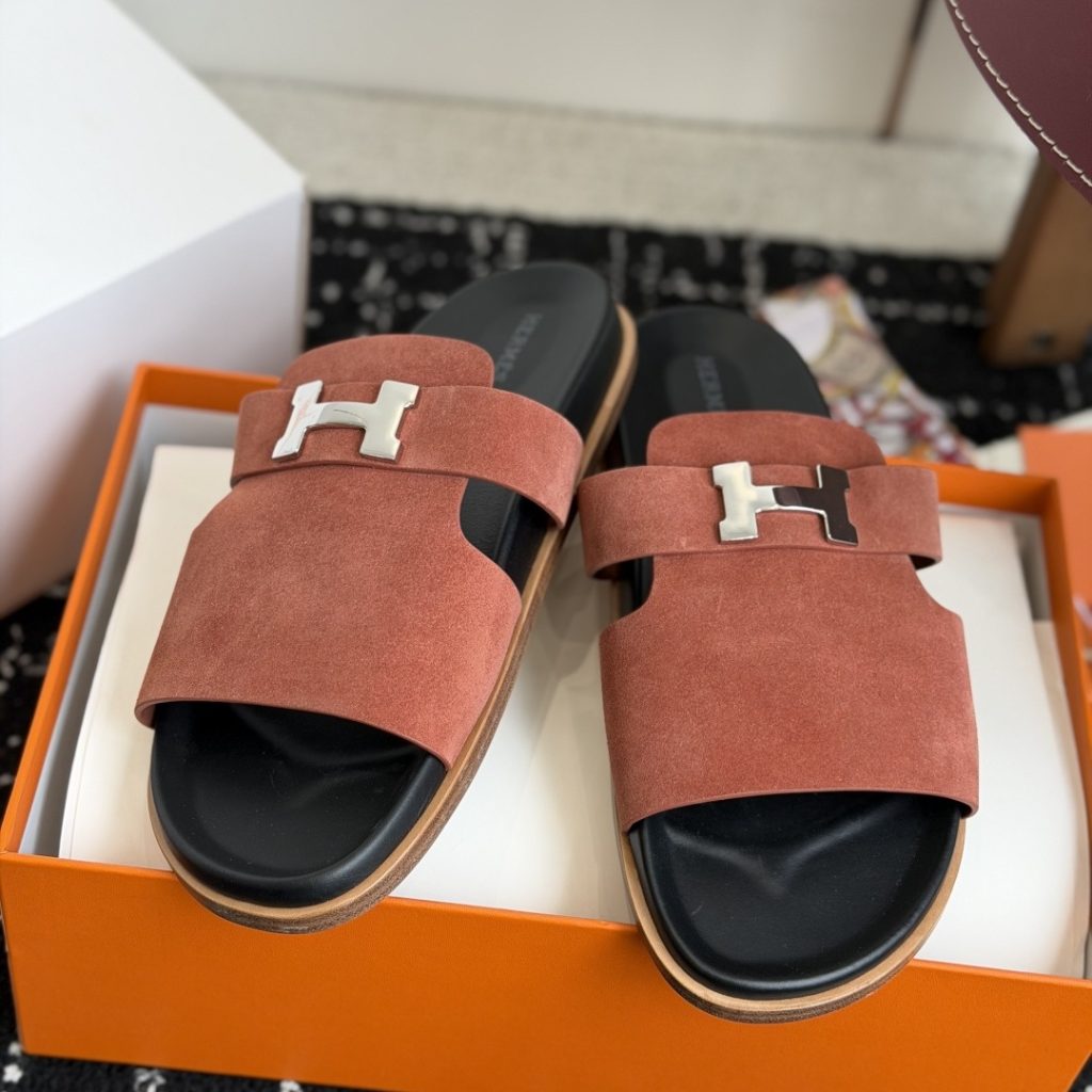 HERMES Comfort Slide Slippers, Premium Leather Upper with Open Toe Design and Molded Rubber Outsole