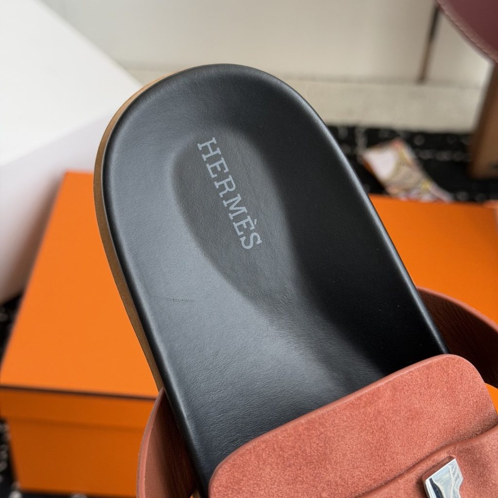 HERMES Comfort Slide Slippers, Premium Leather Upper with Open Toe Design and Molded Rubber Outsole