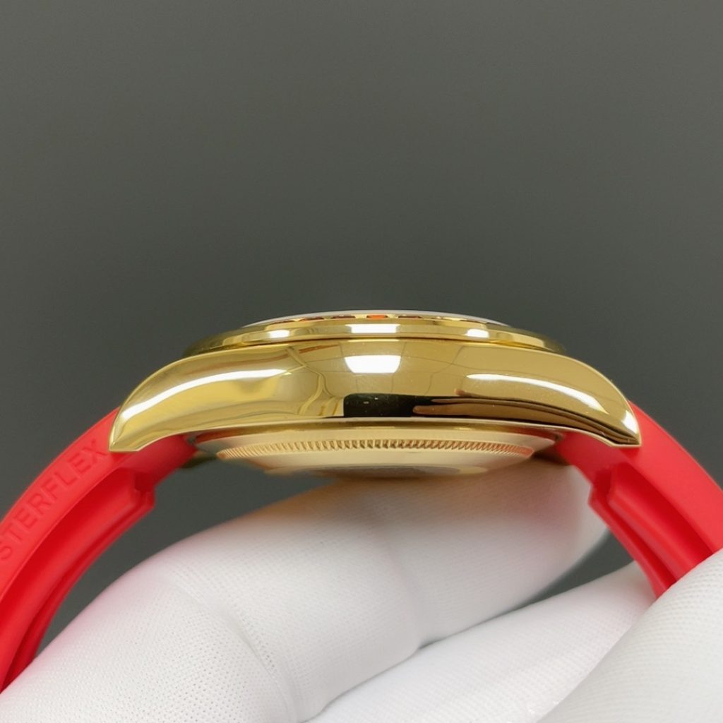 Rolex Cosmograph Style Automatic Watch, Black Dial Yellow Gold Case Rubber Strap Sapphire Crystal