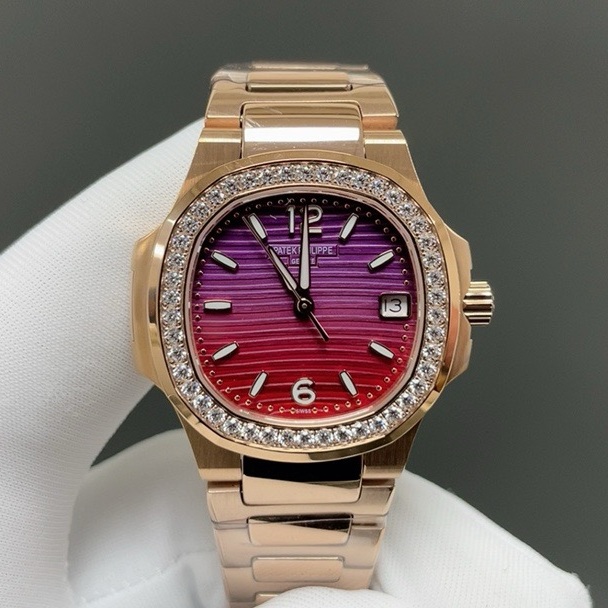 Patek Philippe Automatic Watch, Green Dial Diamond Index Rose Gold Case Metal Bracelet 50m Sapphire