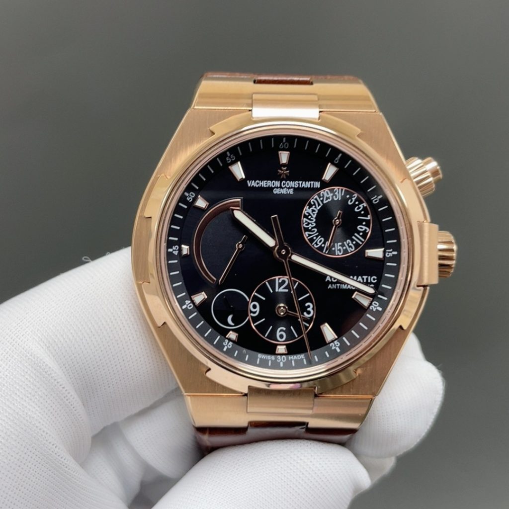 Vacheron Constantin Overseas Style Automatic Watch, Silver Dial Date Rose Gold Case Leather Strap