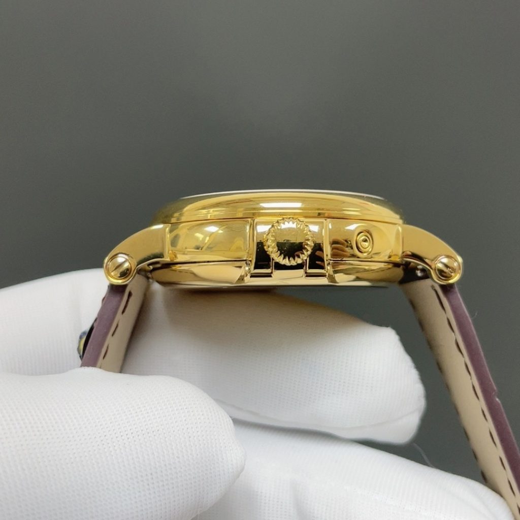 Patek Philippe Automatic Watch, Silver Dial Roman Numeral Date Yellow Gold Case Leather Strap 30m