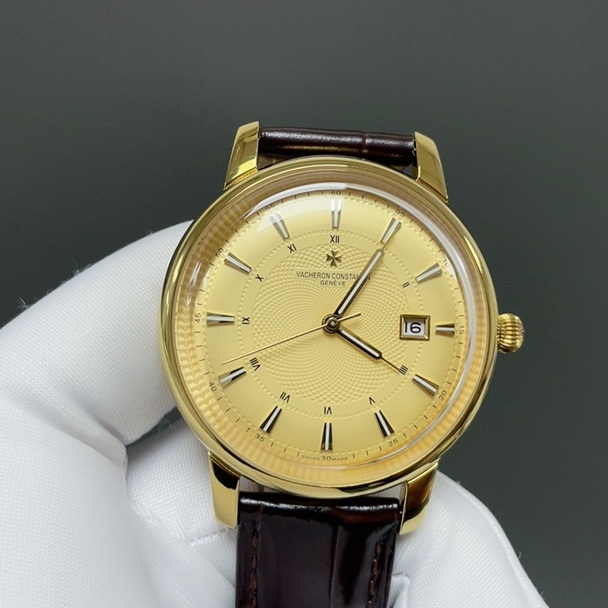 Vacheron Constantin Automatic Watch, White Dial Roman Numeral Date 18K Gold Case Leather Strap 30m