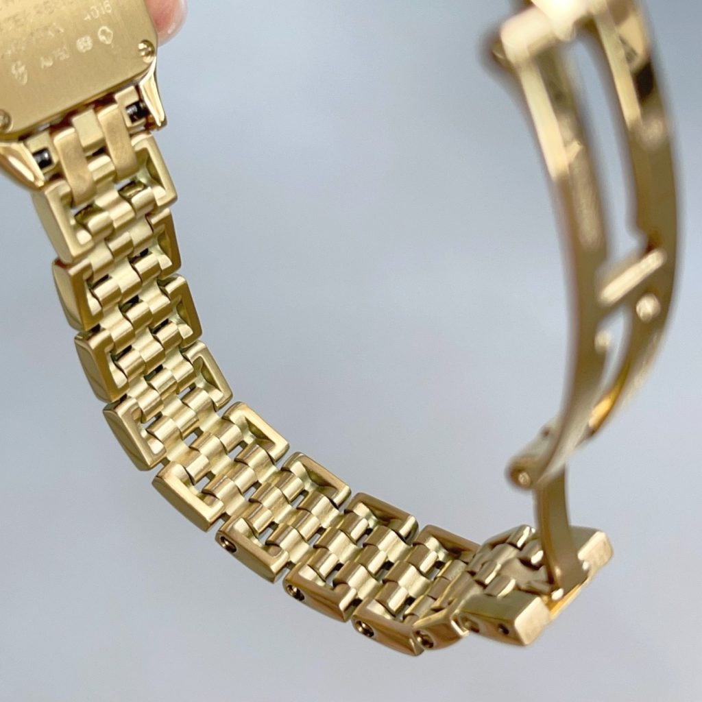 Cartier Panthère Style Quartz Watch, White Dial Roman Numeral Yellow Gold Case Metal Bracelet 30m