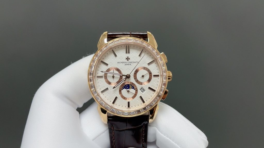 Vacheron Constantin Automatic Watch, White Dial Diamond Index Rose Gold Case Leather Strap 30m WR