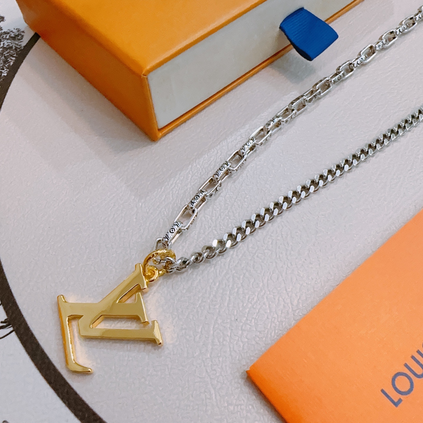 Louis Vuitton Necklace Alloy LV LogoPendant