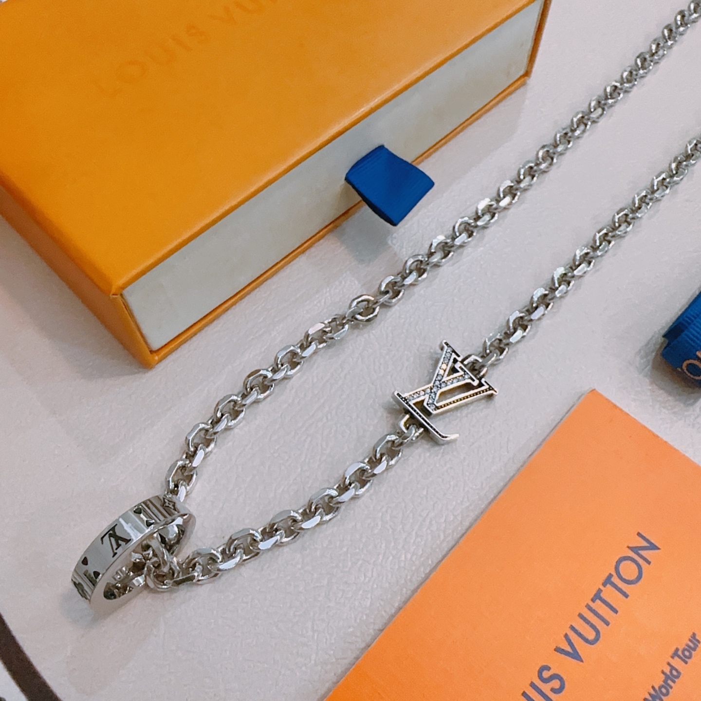 Louis Vuitton Monogram World Tour Necklace Silver-tone Metal Chain Necklace Chain Adjustable Chain