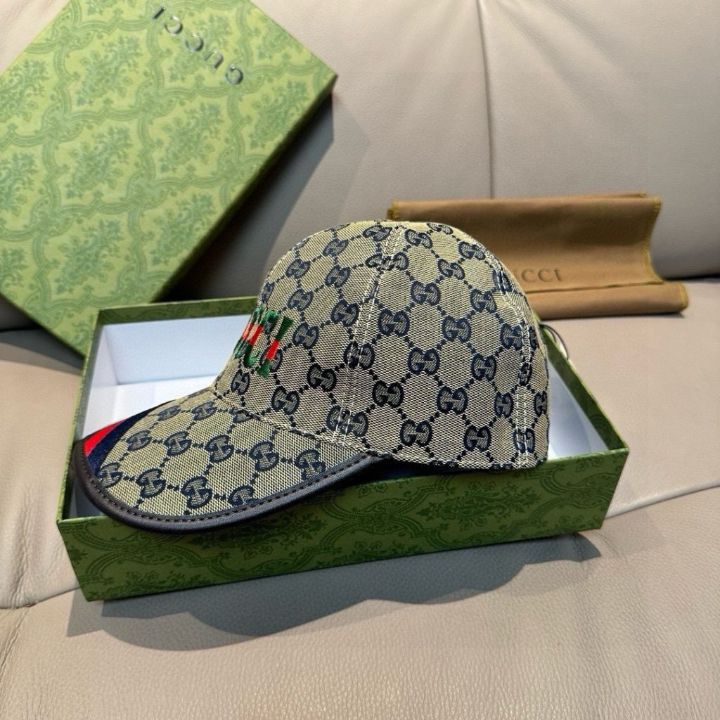 Gucci Hat Leather Adjustable