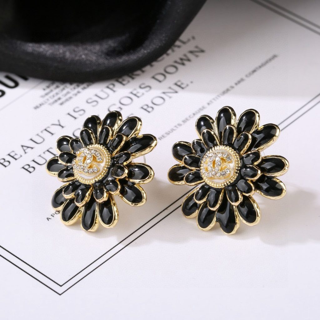 CHANEL Earrings Flower Stud