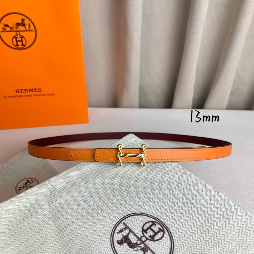 Hermès Belt Epsom leather 13mm reversible belt with gold-tone horsebit buckle Reversible strap
