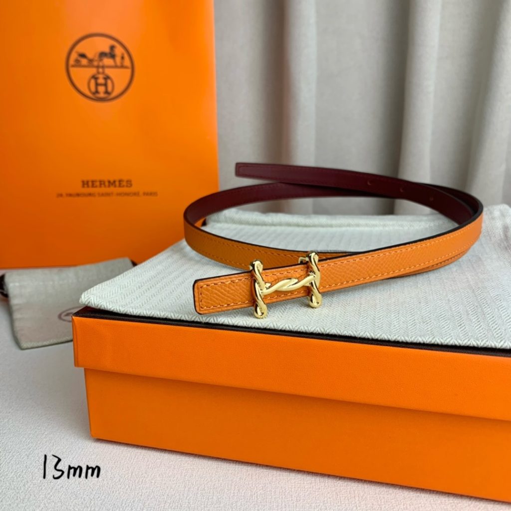 Hermès Belt Epsom leather 13mm reversible belt with gold-tone horsebit buckle Reversible strap