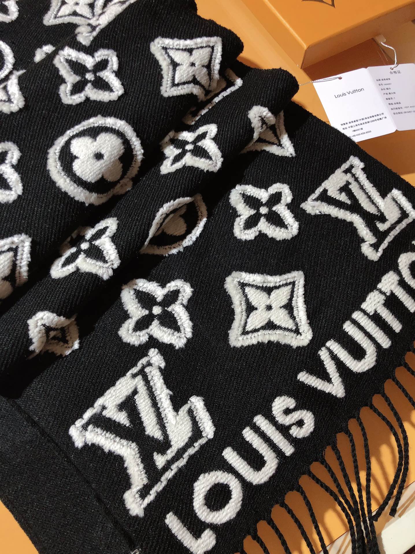 Louis Vuitton Monogram 3D Scarf Wool Cashmere Silk Fringed Edge 34CM x 220CM