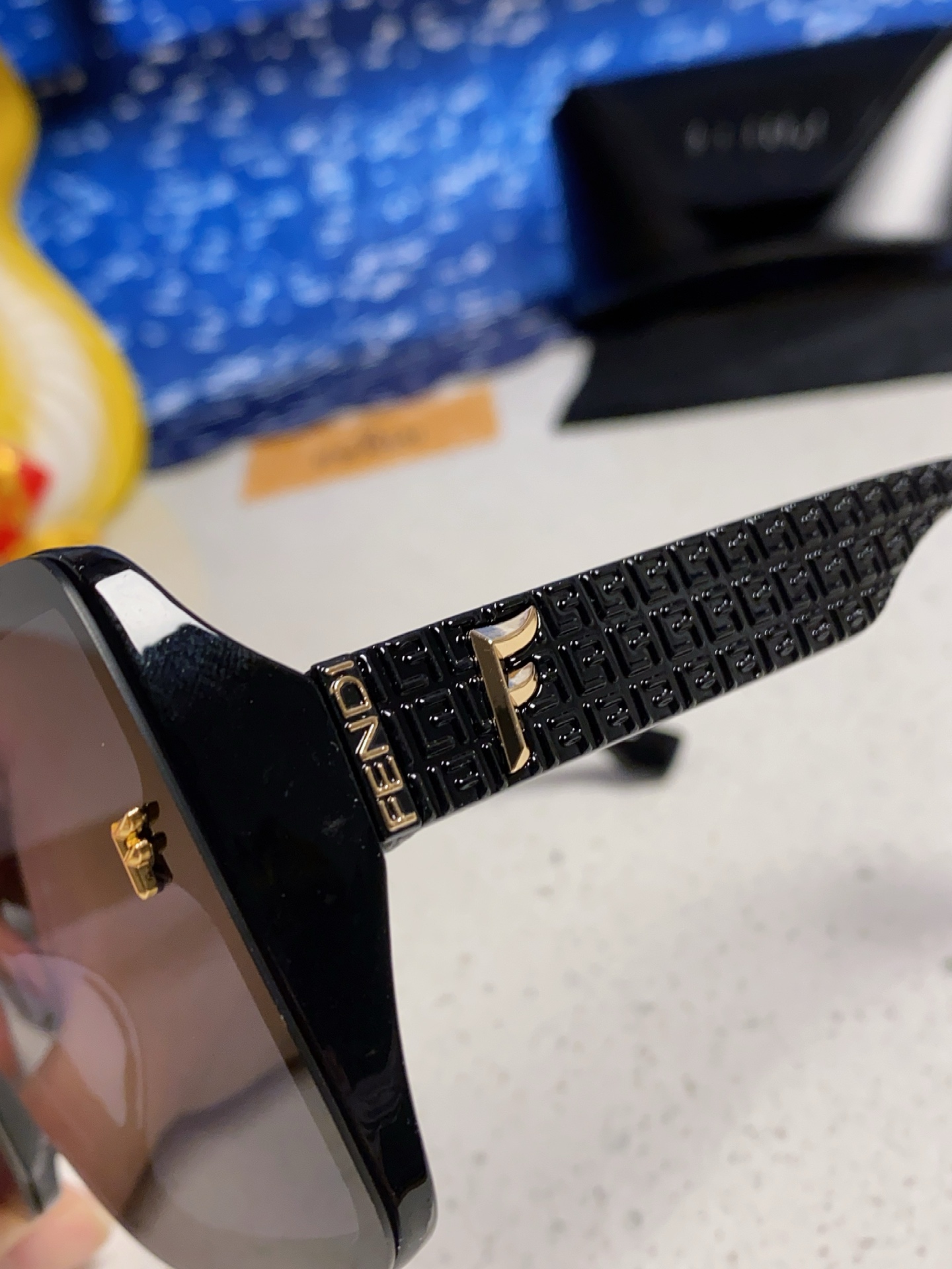 Fendi FF Logo Oversized Square Acetate Sunglasses Gold-tone Temple Logo