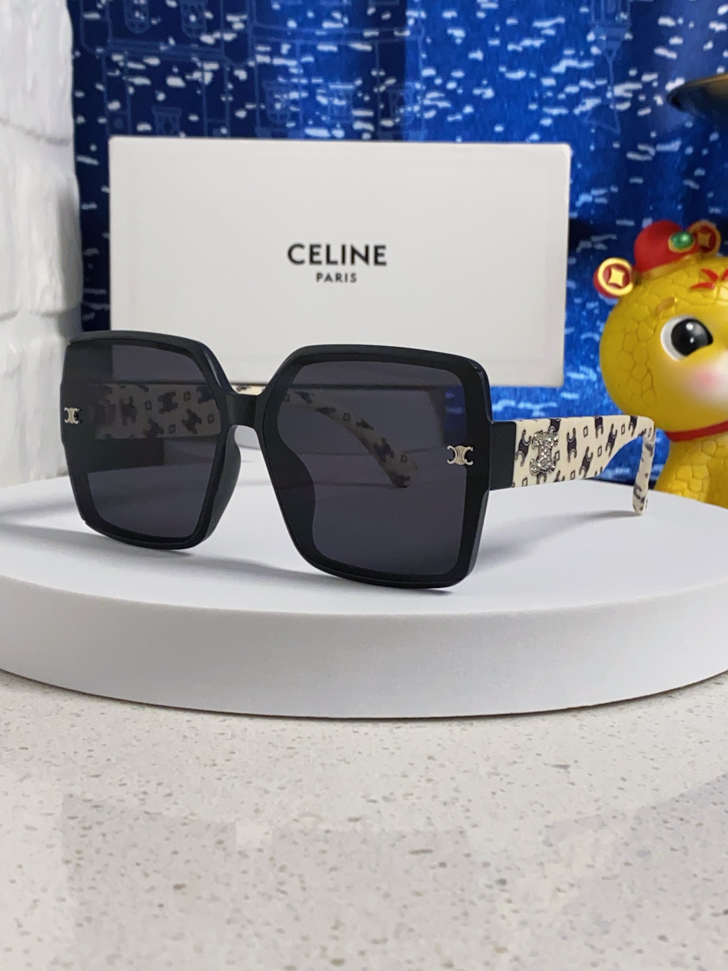 CELINE Triomphe Oversized Square Acetate Sunglasses Rhinestone Temple Logo