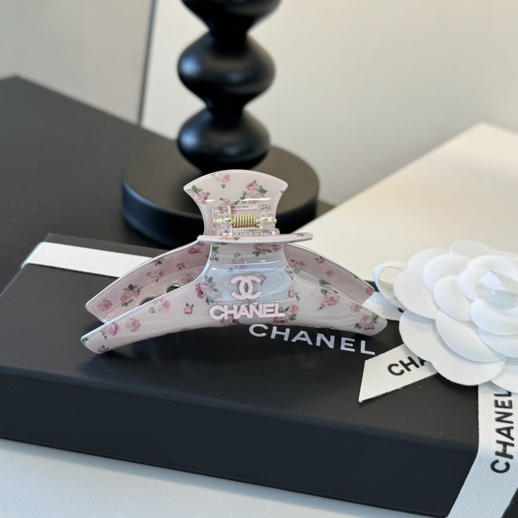 Chanel Floral Print Acetate Hair Claw Clip Logo Plaque Spring Clip