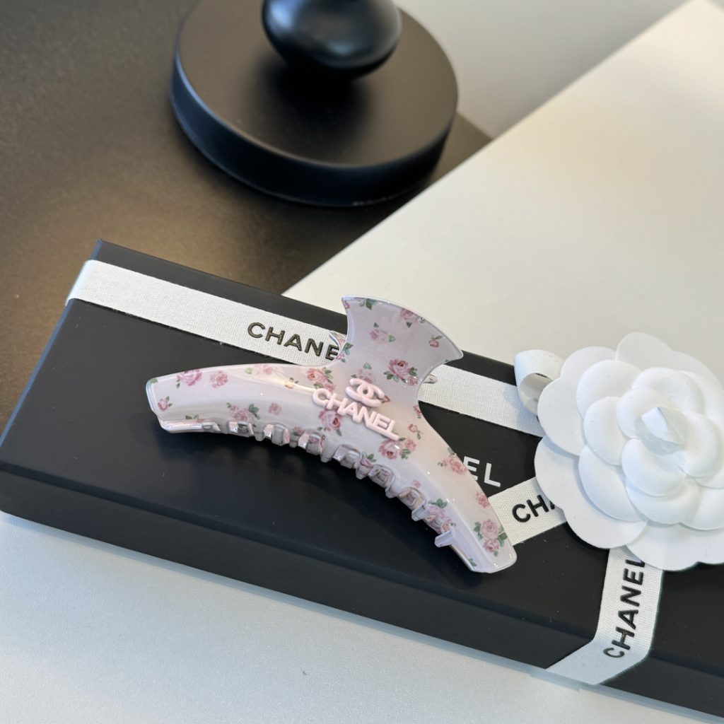 Chanel Floral Print Acetate Hair Claw Clip Logo Plaque Spring Clip